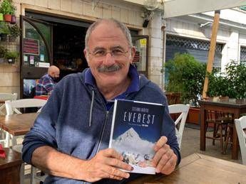Libri, esce Everest di Stefano Ardito Libri, esce Everest di Stefano Ardito